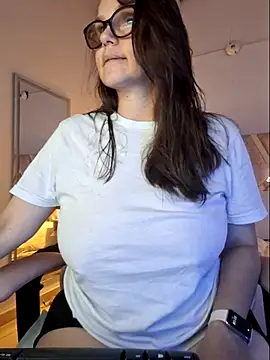 MariaPau 83 online show from January 11, 2026, 7:08 pm