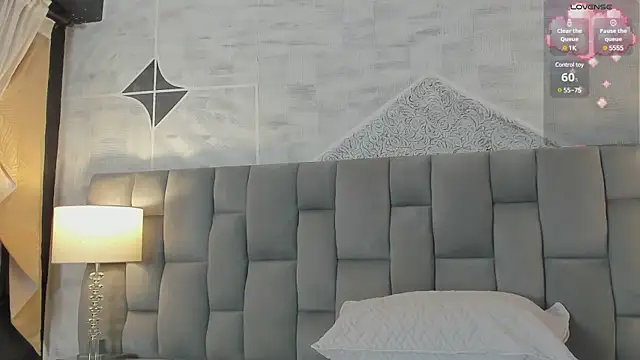 Rianamanson online show from February 22, 2025, 6:28 am