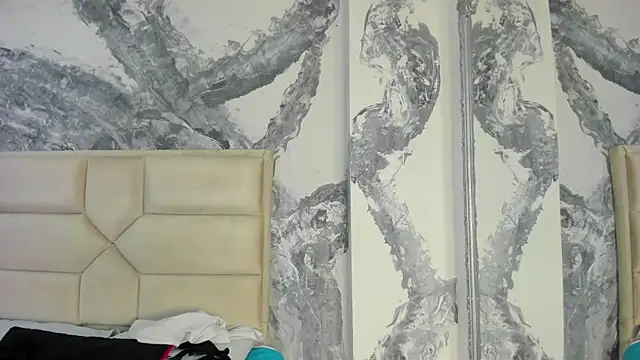 Rianamanson online show from October 15, 2025, 9:48 pm