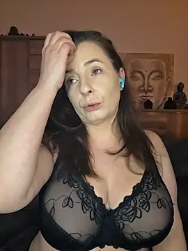 cristalines online show from January 16, 2026, 6:34 pm