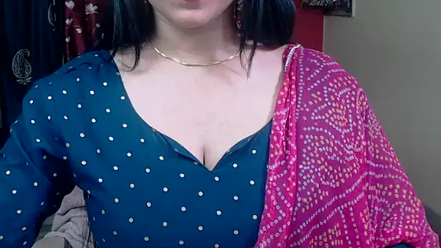 Snapshot of Naiaa-mylove chatting on March 21, 2025, 10:50 am Naiaa-mylove online show from March 21, 2025, 10:50 am