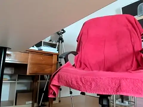 leccaleccafiga online show from February 23, 2025, 8:11 pm