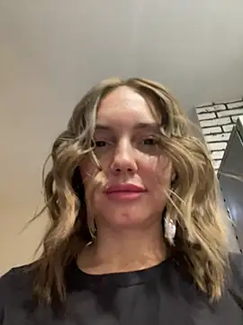 Snapshot of Chel_sea_ chatting on January 12, 2025, 1:00 am Chel sea online show from January 12, 2025, 1:00 am