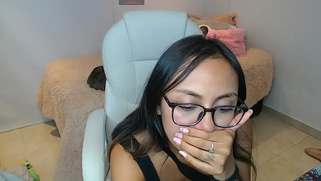 Gabi morales online show from December 6, 2024, 4:14 am