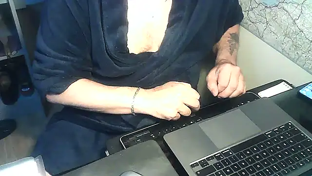 DUDURAxh online show from December 5, 2025, 7:28 am