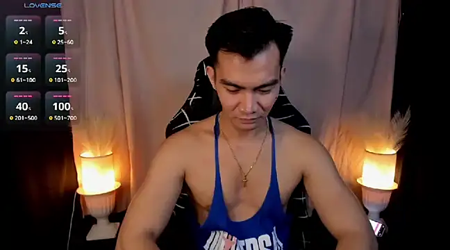 Snapshot of 000batman000 chatting on January 28, 2025, 1:05 pm 000batman000 online show from January 28, 2025, 1:05 pm