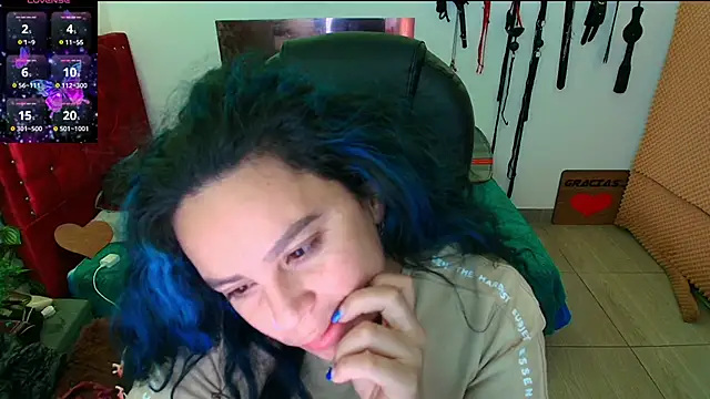 elektra 32 online show from March 21, 2025, 5:32 am