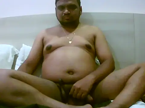 padikvinny online show from May 17, 2026, 1:51 pm