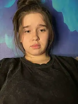 HornyGirlH online show from January 19, 2025, 9:23 pm