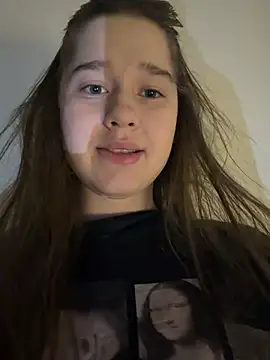 HornyGirlH online show from February 13, 2026, 4:52 am