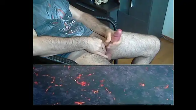 Snapshot of Chucky6919 chatting on November 16, 2025, 10:54 am Chucky6919 online show from November 16, 2025, 10:54 am