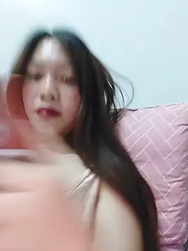 Snapshot of MissKitty31 chatting on June 9, 2026, 12:39 pm MissKitty31 online show from June 9, 2026, 12:39 pm