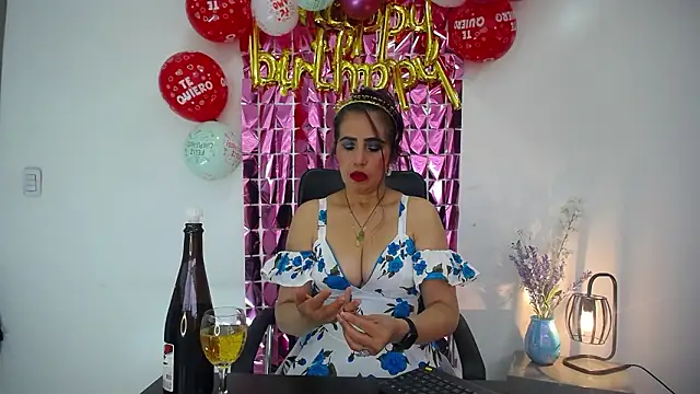 moxa hot online show from February 13, 2026, 4:14 pm