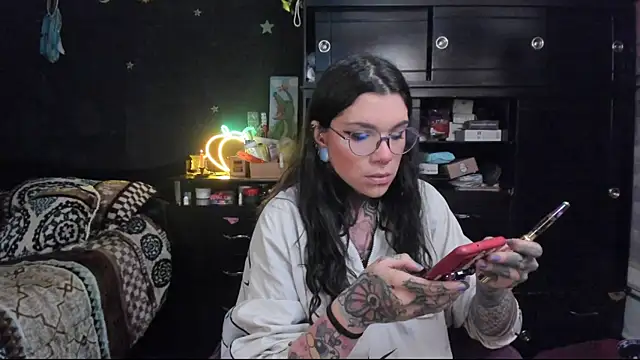 Lilmarieee online show from January 24, 2025, 9:47 pm