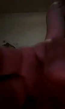 Snapshot of landy20cm chatting on December 1, 2024, 5:46 pm landy20cm online show from December 1, 2024, 5:46 pm