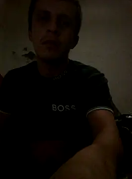 Snapshot of landy20cm chatting on December 6, 2024, 7:43 am landy20cm online show from December 6, 2024, 7:43 am