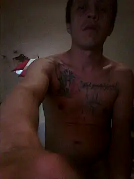 Snapshot of landy20cm chatting on December 31, 2024, 8:26 am landy20cm online show from December 31, 2024, 8:26 am