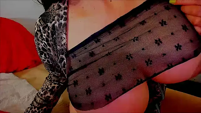 Conny hot3 online show from February 2, 2025, 11:11 pm