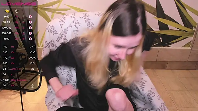 fleximona online show from January 25, 2025, 3:52 pm