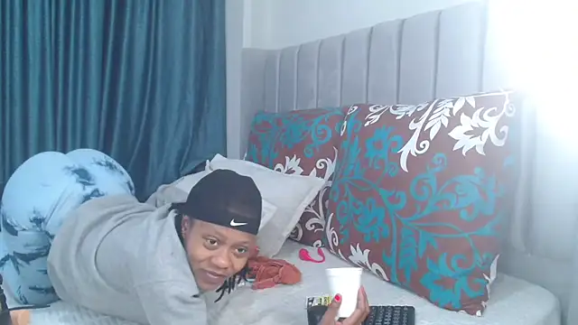 Snapshot of CummSavage chatting on October 29, 2025, 4:09 pm CummSavage online show from October 29, 2025, 4:09 pm