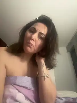 Snapshot of Emma_roqueen chatting on July 12, 2026, 10:56 pm Emma roqueen online show from July 12, 2026, 10:56 pm