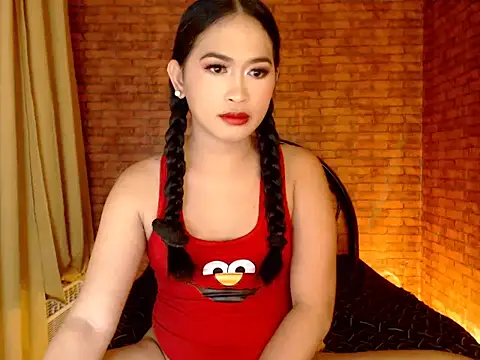 SandyMontero online show from July 19, 2026, 9:46 am