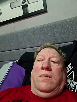 tomtom111111 online show from December 22, 2024, 10:25 pm