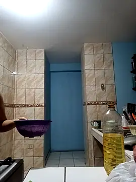 Snapshot of Gatubela212 chatting on March 8, 2025, 3:28 am Gatubela212 online show from March 8, 2025, 3:28 am