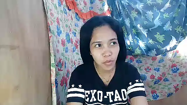 PinaySkinnyGirl online show from February 21, 2026, 12:11 am