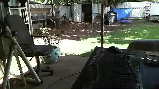 herbie010666 online show from February 7, 2025, 5:10 am