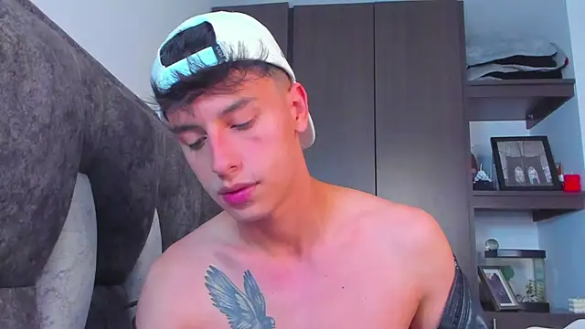 Snapshot of I_Gabriel chatting on January 14, 2025, 2:08 am I Gabriel online show from January 14, 2025, 2:08 am