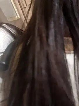 Snapshot of khloebanques chatting on February 19, 2026, 2:13 pm khloebanques online show from February 19, 2026, 2:13 pm