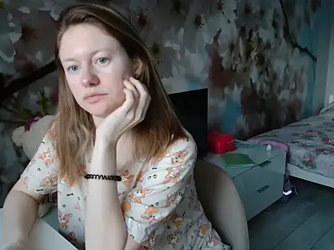 Snapshot of ConnieDaw chatting on December 15, 2024, 4:29 am ConnieDaw online show from December 15, 2024, 4:29 am