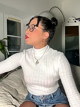 Lauyako online show from October 11, 2025, 6:17 pm