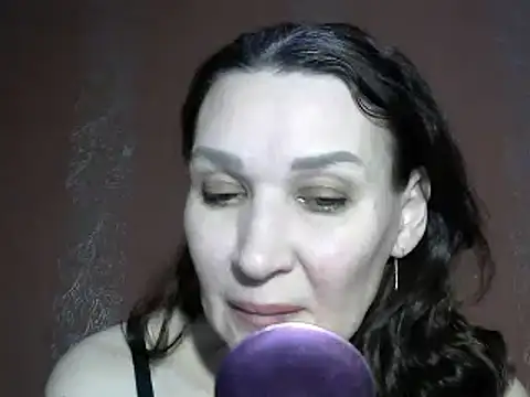 PrettyAndWild online show from February 11, 2025, 5:07 pm