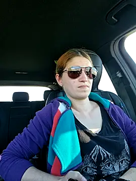 Snapshot of Geile-Luna chatting on April 7, 2026, 2:50 pm Geile-Luna online show from April 7, 2026, 2:50 pm