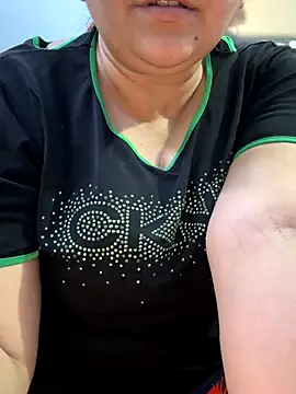 Preet Kaur 69 online show from October 23, 2025, 12:04 pm