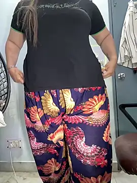 Preet Kaur 69 online show from April 17, 2026, 6:44 pm