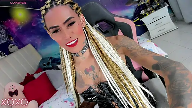 Nella Dolls online show from July 25, 2026, 10:07 pm