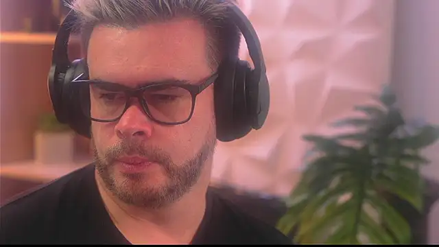 Sanders White online show from January 11, 2026, 1:49 pm