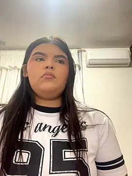 Snapshot of Lia_sexx chatting on October 13, 2025, 7:03 pm Lia sexx online show from October 13, 2025, 7:03 pm