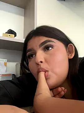 Snapshot of Lia_sexx chatting on November 15, 2025, 8:05 pm Lia sexx online show from November 15, 2025, 8:05 pm