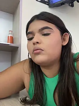 Snapshot of Lia_sexx chatting on December 4, 2025, 7:00 pm Lia sexx online show from December 4, 2025, 7:00 pm