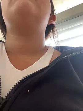 Snapshot of Lia_sexx chatting on December 22, 2025, 7:22 pm Lia sexx online show from December 22, 2025, 7:22 pm