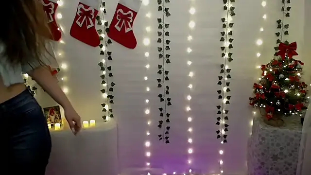 SweetPrincess  online show from December 23, 2024, 6:44 am