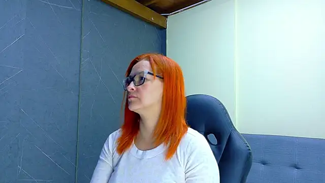 Britney taylor  online show from March 24, 2026, 8:47 pm