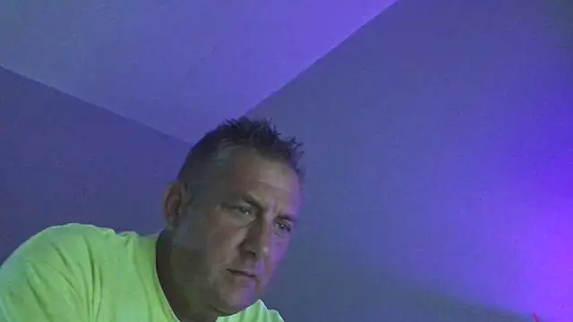 Snapshot of AnytimeO7 chatting on August 6, 2026, 9:22 am AnytimeO7 online show from August 6, 2026, 9:22 am