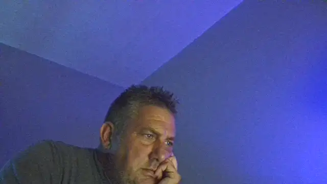 Snapshot of AnytimeO7 chatting on August 8, 2026, 6:37 am AnytimeO7 online show from August 8, 2026, 6:37 am
