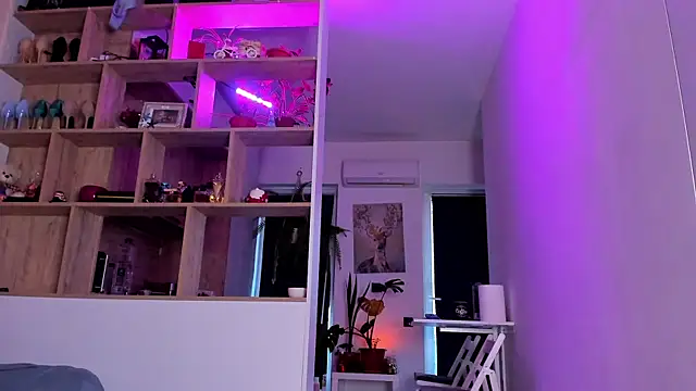 Snapshot of _alleyesonme_ chatting on September 23, 2025, 2:53 pm alleyesonme online show from September 23, 2025, 2:53 pm