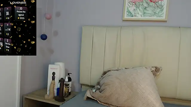 amy le01 online show from October 16, 2025, 1:23 pm